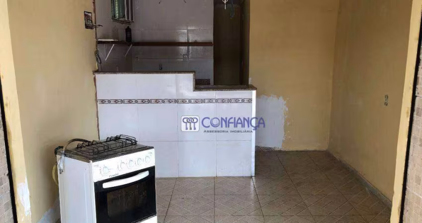 Excelente loja com 70m² bem localizada próximo a Estrada da Cachamorra.