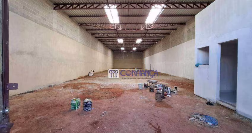 Galpão para alugar, 650 m² por R$ 18.000,00/mês - Campo Grande - Rio de Janeiro/RJ
