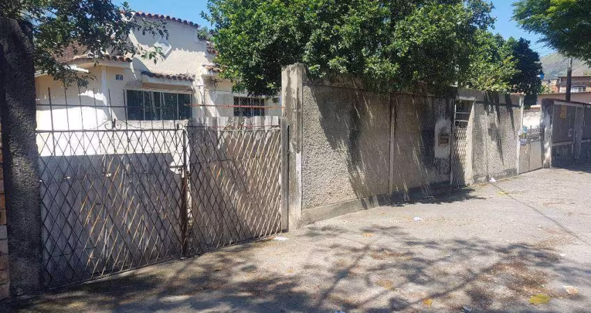 Casa residencial à venda, Campo Grande, Rio de Janeiro.
