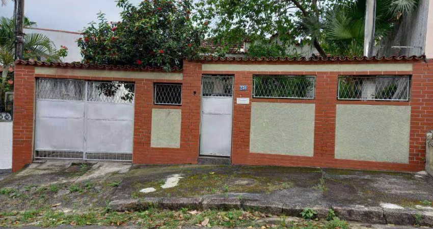 Casa com 3 dormitórios à venda, 160 m² por R$ 900.000,00 - Campo Grande - Rio de Janeiro/RJ