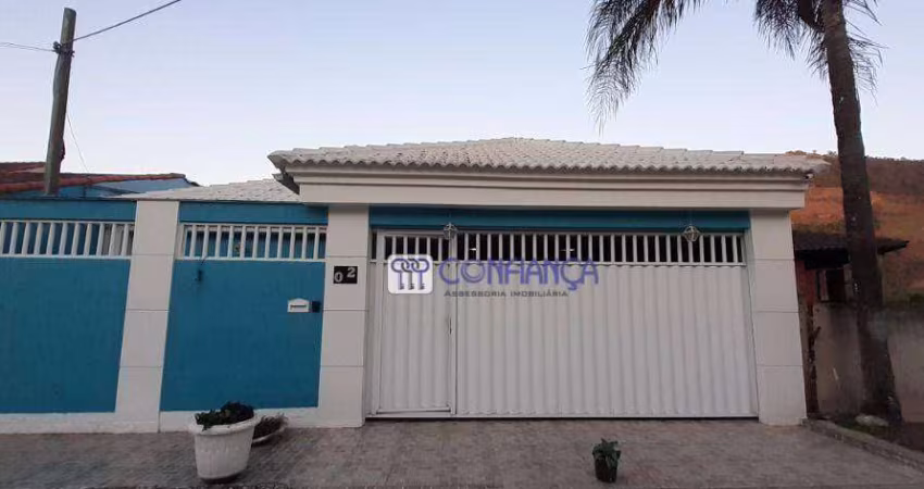 Casa com 3 dormitórios à venda, 401 m² por R$ 900.000,00 - Campo Grande - Rio de Janeiro/RJ