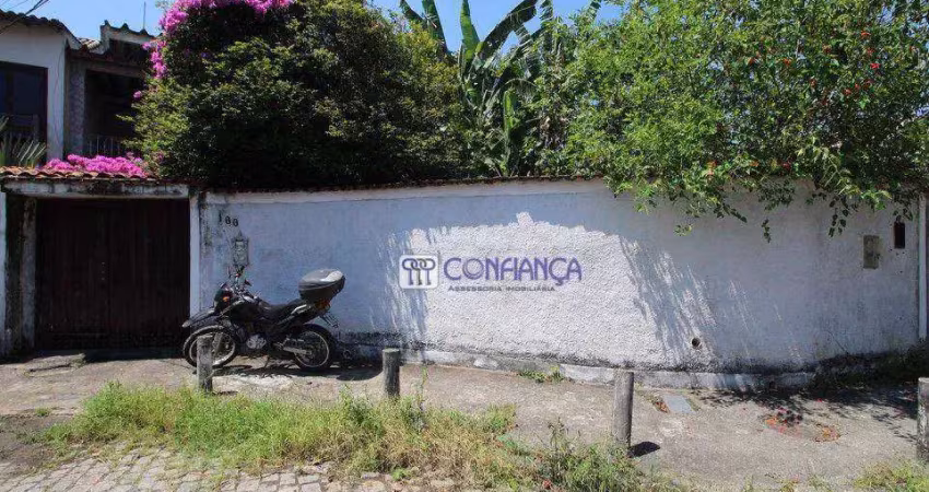 Casa Triplex 4 Quartos  a Venda Campo Grande-Rj