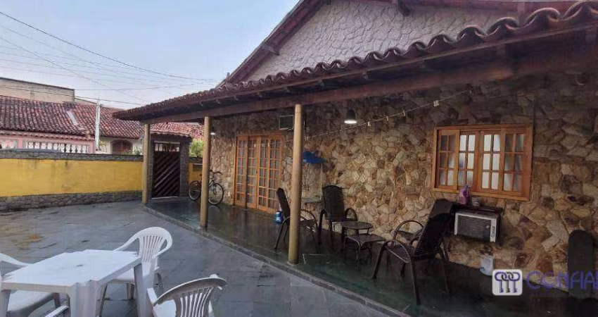 Casa com 2 dormitórios à venda, 240 m² por R$ 600.000,00 - Campo Grande - Rio de Janeiro/RJ