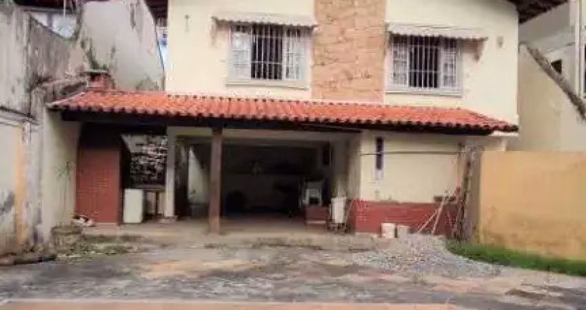 Casa com 4 dormitórios à venda, 224 m² por R$ 850.000,00 - Campo Grande - Rio de Janeiro/RJ