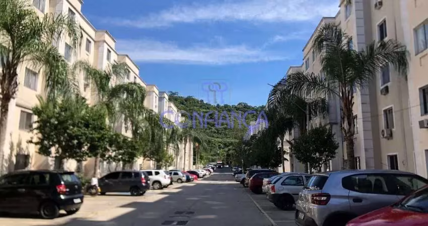 Excelente apartamento em condomínio fechado a 10 minutos do park shopping!