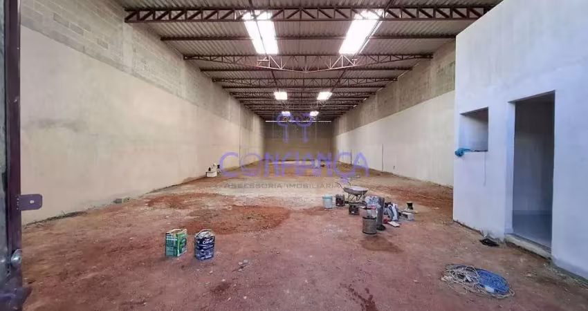 Galpão para alugar, 650 m² por r$ 18.000,00/mês - campo grande - rio de janeiro/rj