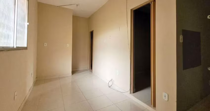 Casa com 2 dormitórios para alugar, 45 m² por r$ 800/mês -  rua seabra filho, inhoaíba - rio de jan