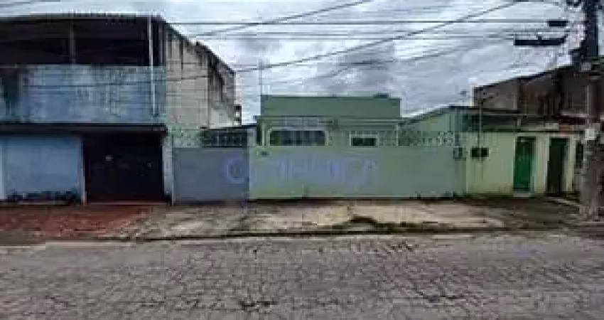 Casa com 2 quartos para alugar na Rua Antônio de Morais, 20, Inhoaíba, Rio de Janeiro