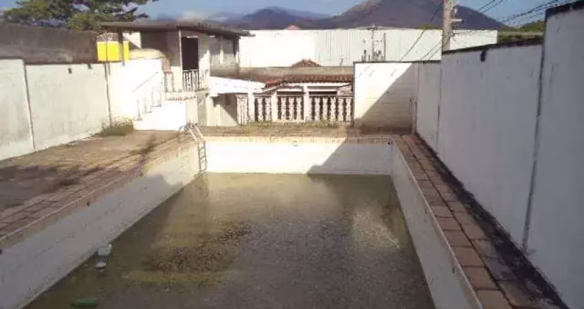 Casa com 3 dormitórios para alugar, 300 m² por r$ 1.500,00/mês - campo grande - rio de janeiro/rj