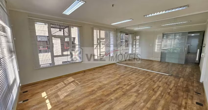 Sala comercial com 2 salas para alugar na Rua Helena, 309, Vila Olímpia, São Paulo