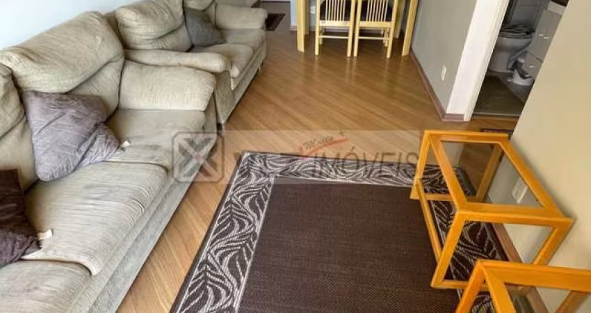 Apartamento de 3 dormitórios com suíte e vaga de garagem na região da Aclimação