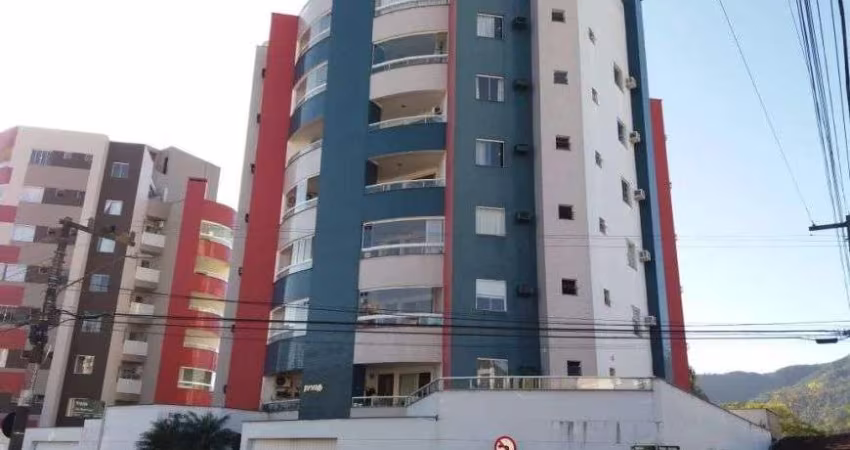 Apartamento à Venda no Centro de Jaraguá do Sul / SC