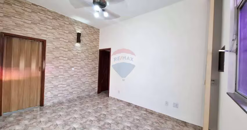Apartamento térreo 2 quartos no iapi da penha: reformado, de fundos, silencioso e com armários