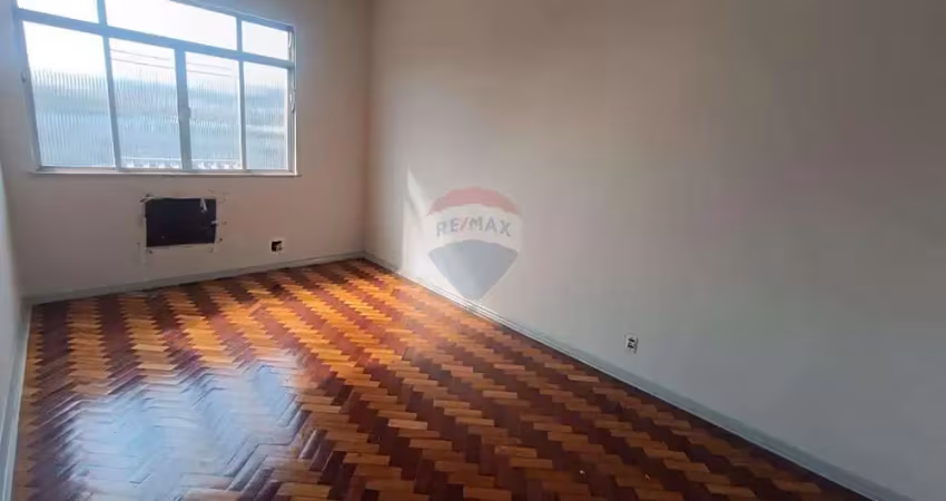 Apartamento com 2 quartos para alugar na Rua Silva Vale, 573, Tomás Coelho, Rio de Janeiro