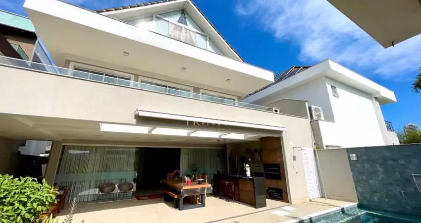 Casa em condominio em recreio dos bandeirantes  -  rio de janeiro
