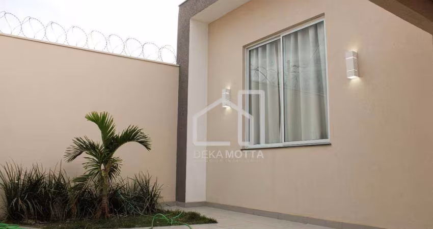 Casa com 3 dormitórios à venda, 200 m² por R$ 980.000,00 - Novo Mundo - Uberlândia/MG