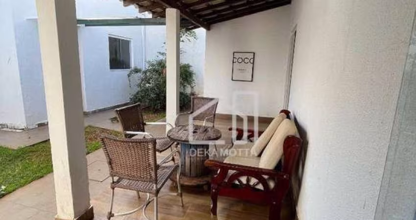 Casa com 3 dormitórios à venda, 132 m² por R$ 580.000 - Cidade Jardim - Uberlândia/MG