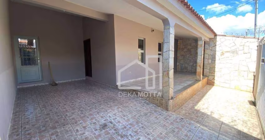 Casa com 3 dormitórios à venda, 170 m² por R$ 450.000 - Jardim Patrícia - Uberlândia/MG