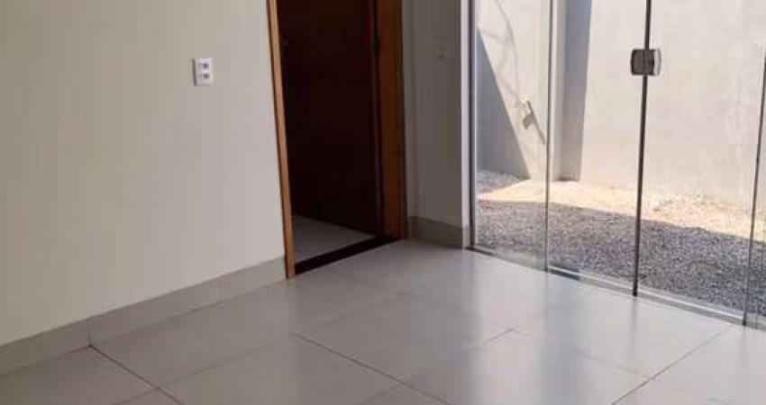 Casa com 2 dormitórios à venda, 64 m² por R$ 340.000,00 - Grand Ville - Uberlândia/MG