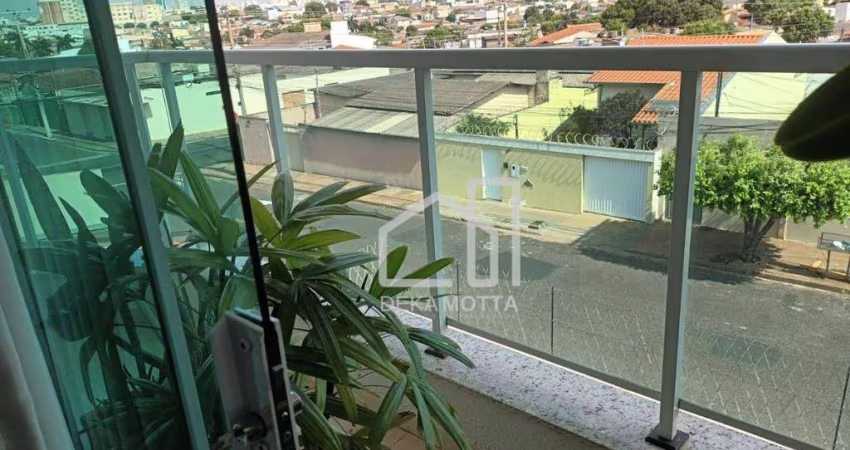 Apartamento com 3 dormitórios à venda, 86 m² por R$ 550.000 - Presidente Roosevelt - Uberlândia/MG