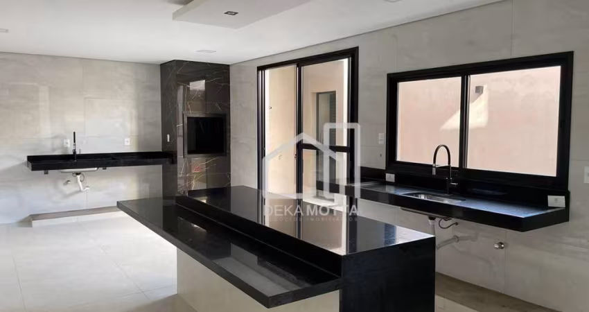 Sobrado com 3 dormitórios à venda, 176 m² por R$ 730.000,00 - Grand Ville - Uberlândia/MG
