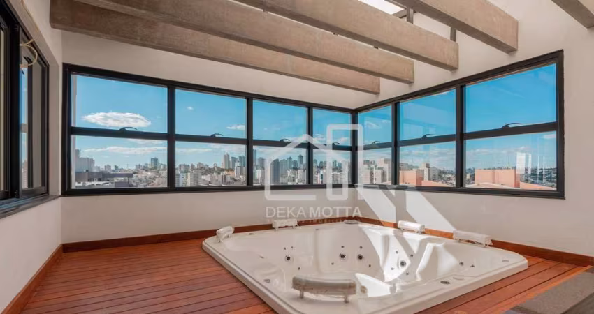 Cobertura com 3 dormitórios à venda, 236 m² por R$ 2.865.000,00 - Copacabana - Uberlândia/MG