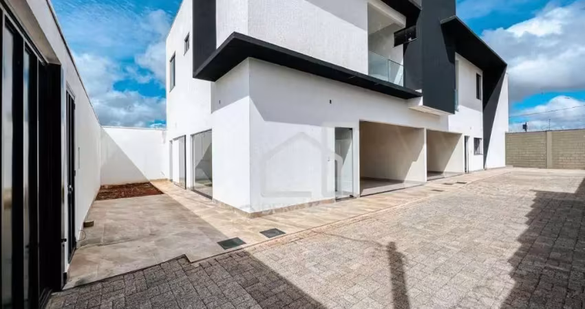 Sobrado com 3 dormitórios à venda, 130 m² por r$ 580.000,00 - novo mundo - uberlândia/mg