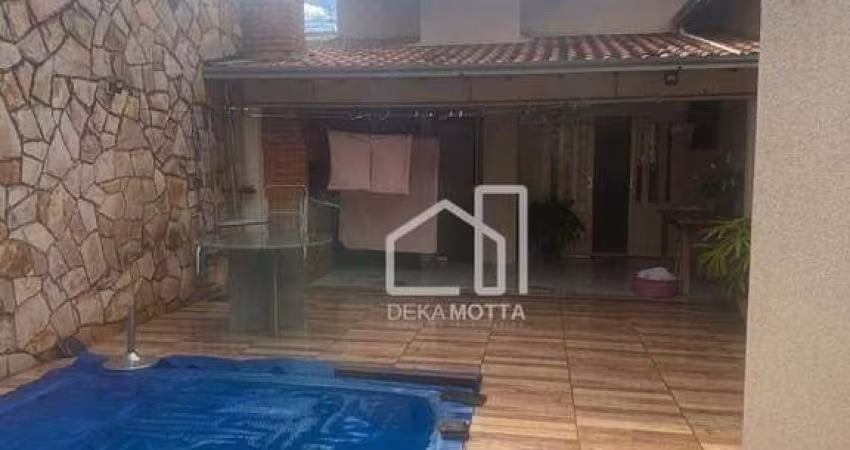 Casa com 4 dormitórios à venda, 212 m² por R$ 700.000,00 - Segismundo Pereira - Uberlândia/MG