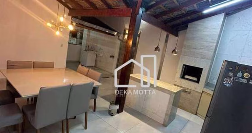Casa com 2 dormitórios à venda, 150 m² por R$ 370.000 - Jardim Europa - Uberlândia/MG