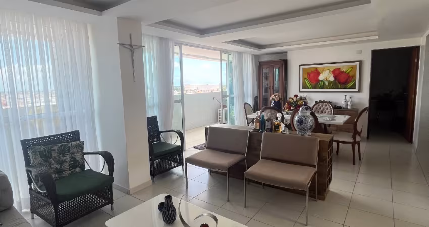 Apartamento com 143m