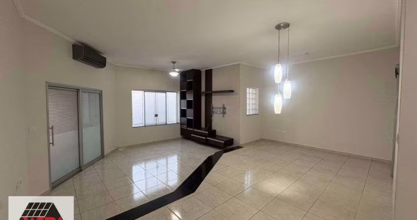 Casa para aluguel, 3 quartos, 1 suíte, 2 vagas, Jardim Ipiranga - Americana/SP