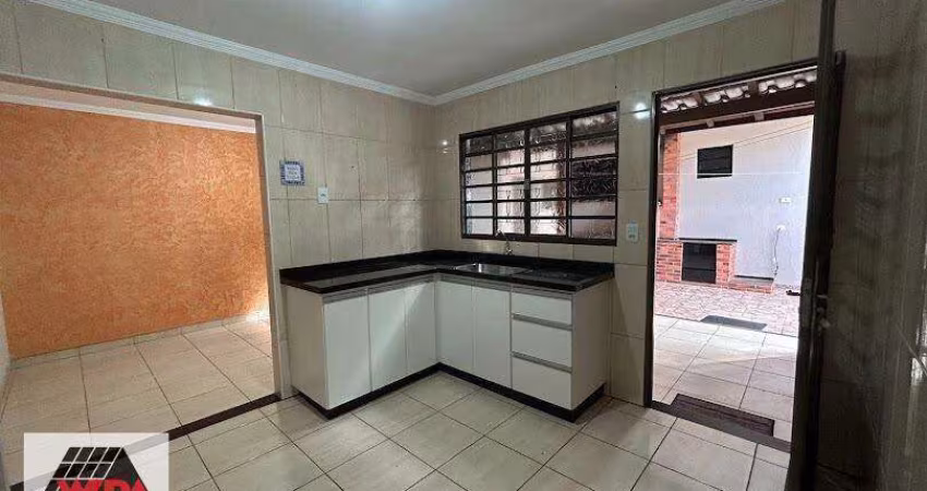 Casa à venda, 2 quartos, 2 vagas, Antônio Zanaga - Americana/SP