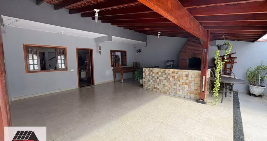 Casa à venda, 2 quartos, 1 suíte, 4 vagas, Jardim Guanabara - Americana/SP