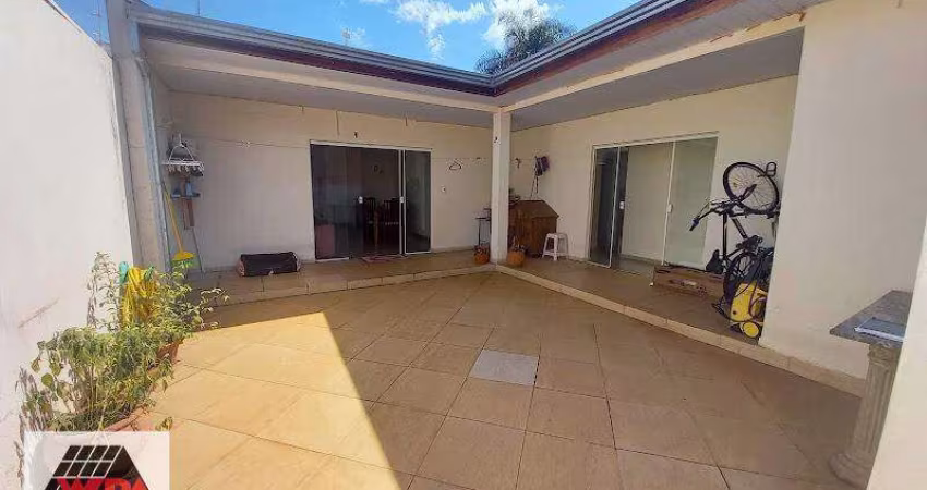 Casa à venda, 2 quartos, 1 suíte, 2 vagas, Centro - Americana/SP