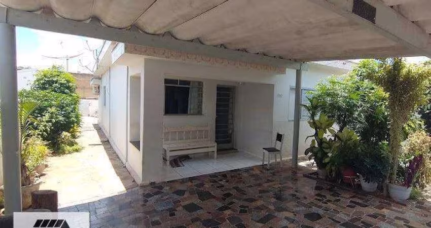 Casa à venda, 3 quartos, 2 vagas, Cidade Jardim - Americana/SP