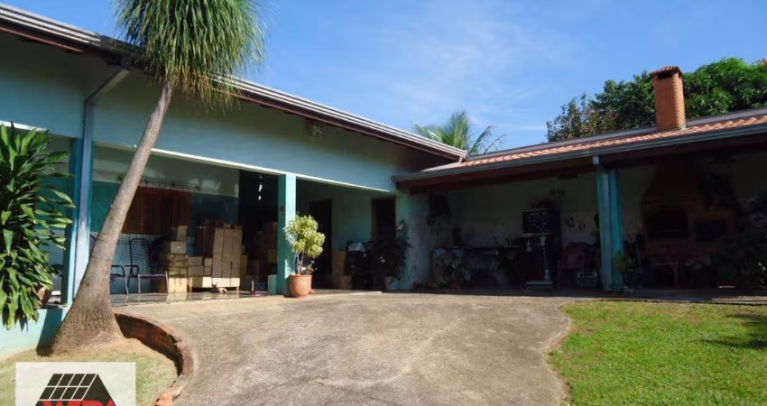Chácara à venda, 4 quartos, 1 suíte, 4 vagas, Residencial Praia dos Namorados - Americana/SP