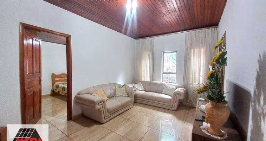 Casa à venda, 3 quartos, 3 vagas, Vila Frezzarim - Americana/SP