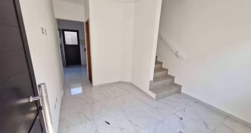 EXCELENTE SOBRADO DE CONDOMÍNIO COM 2 DORMITÓRIOS NO BAIRRO CAIÇARA EM PRAIA GRANDE!