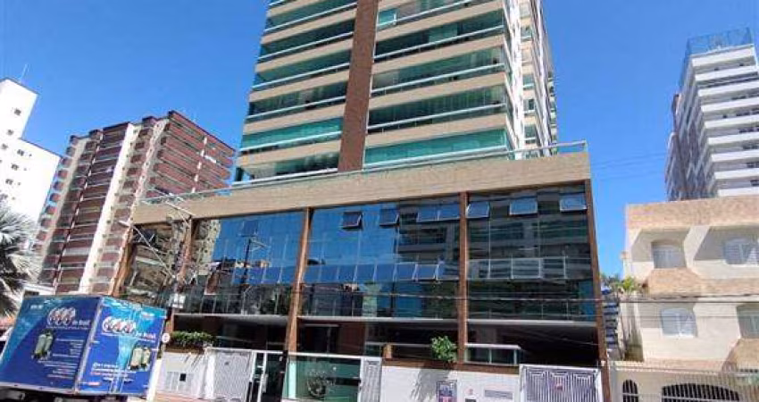 Excelente apartamento de 03 dormitórios, sendo 02 suítes, 03 vagas de garagem, sacada gourmet envidraçada. O imóvel está localizado na Vila Caiçara, bairro que vem recebendo cada vez mais investimento