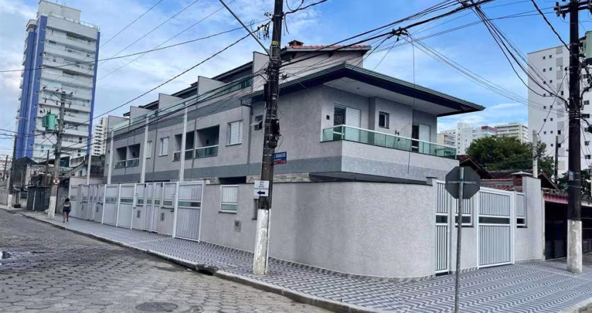 EXCELENTE CASA DE CONDOMÍNIO COM 2 SUÍTES NO BAIRRO AVIAÇÃO EM PRAIA GRANDE!