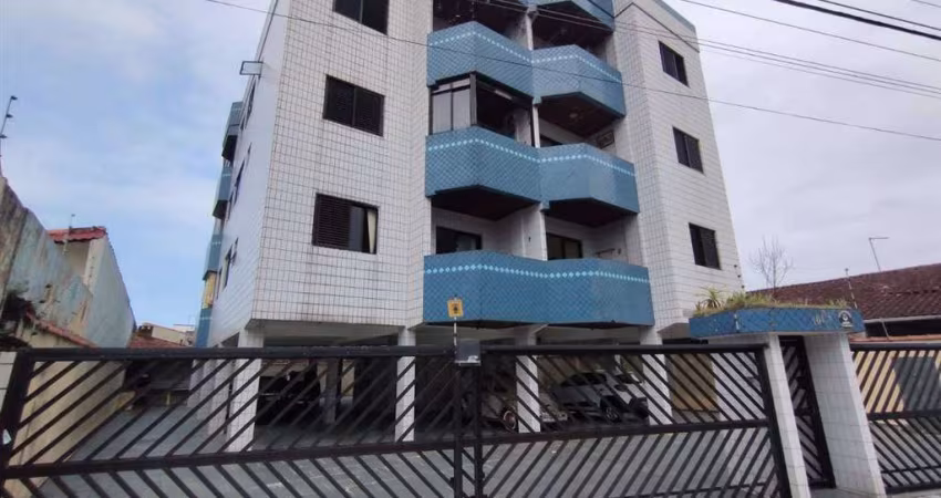 Excelente apartamento de 02 dormitórios, 01 banheiro social, sacada, churrasqueira coletiva e 01 vaga de garagem. O imóvel está localizado no Vilamar na Vila Caiçara, bairro que vem recebendo e cada v