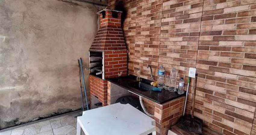EXCELENTE CASA COM 1 DORMITÓRIO NO BAIRRO CAIÇARA EM PRAIA GRANDE!