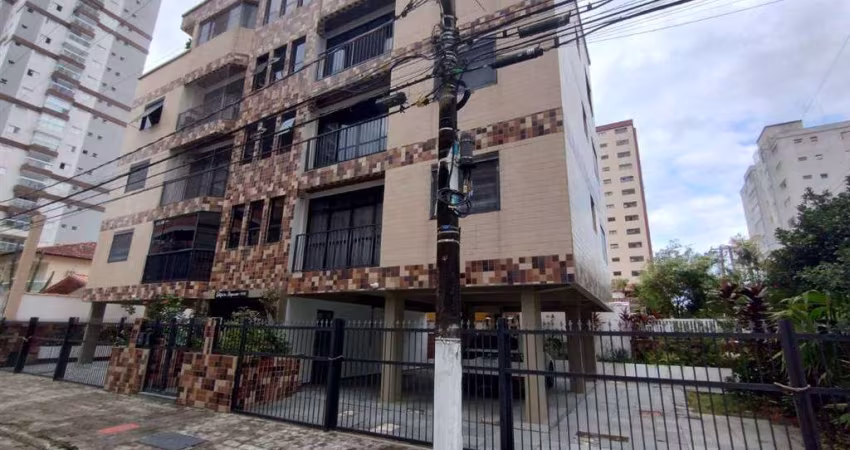 Excelente cobertura de 03 dormitórios, sendo 01 suíte, 02 vagas de garagem, solarium com vista livre para o mar. O imóvel está localizado na Vila Caiçara, bairro que vem recebendo e cada vez mais inve