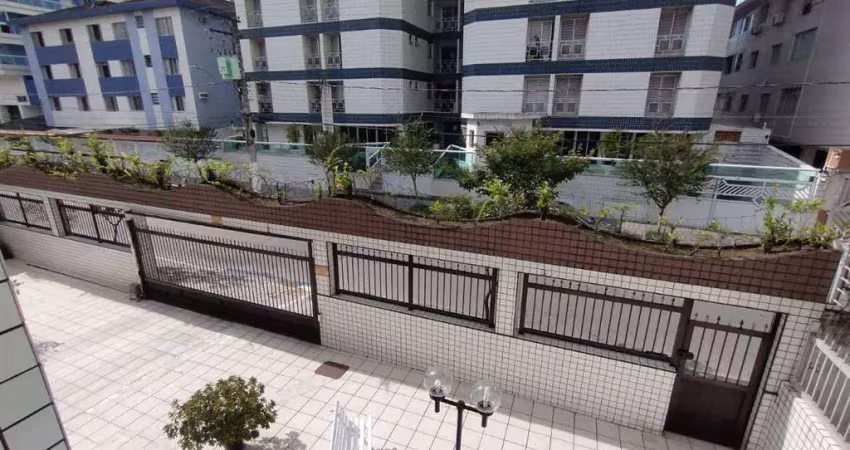 Excelente apartamento de 02 dormitórios para locação. O imóvel está localizado no Canto do Forte, bairro que se destaca por toda sua infraestrutura, beleza e comodidade, além de ser um dos mais tradic