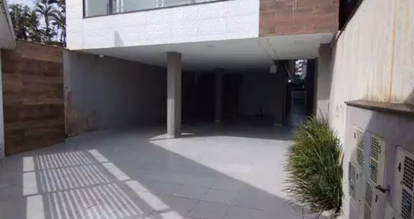 Excelente sobrado de condomínio com 02 dormitórios, 01 banheiro social, 01 lavabo, 01 vaga de garagem. o imóvel está localizado na vila caiçara, bairro que vem recebendo e cada vez mais investimentos 