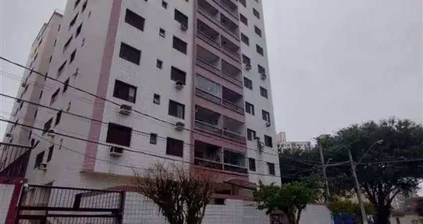 Excelente apartamento reformado de 03 dormitórios, sendo 01 suíte com closet, ampla sala, cozinha ampla, duas entradas uma social pela sala e outra de serviço pela cozinha, 01 vaga de garagem, e, disp