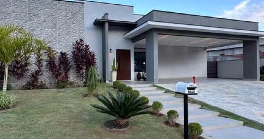 CASA TÉRREA COM 4 SUÍTES LOCALIZADA NO CONDOMÍNIO IBIARAM 2