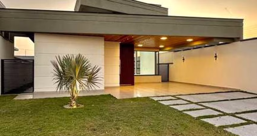 CASA TÉRREA COM ARQUITETURA DIFERENCIADA LOCALIZADA NO GRANVILLE