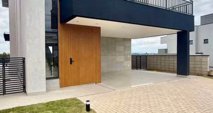 SOBRADO COM 4  DORMITÓRIOS , PISCINA BORDA INFINITA E SPA 5 LUGARES