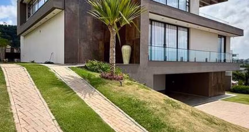 CASA MODERNA E IMPONENTE COM 4 SUITES  E PISCINA BORDA INFINITA
